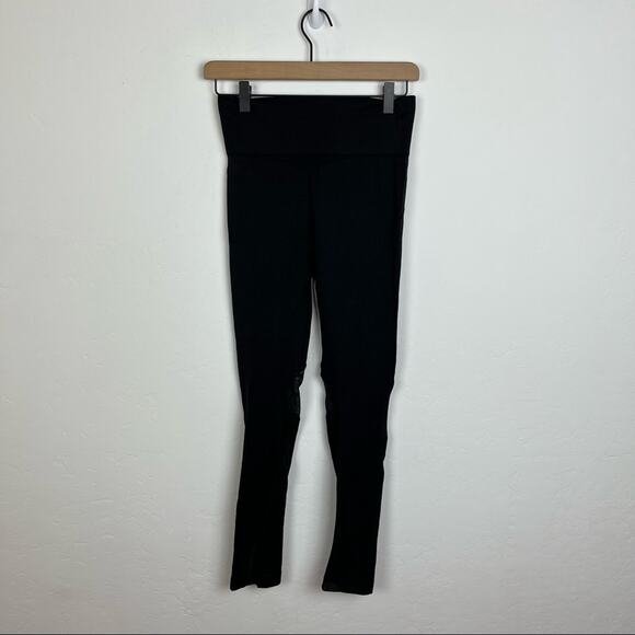 Electric Yoga Pants - Electric Yoga Black Mesh Leggings XS/S